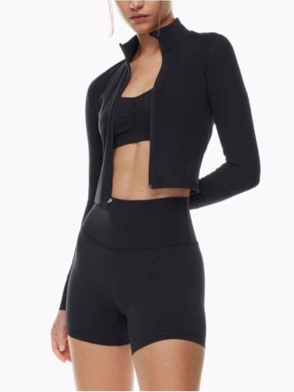 TNAction- Black Cropped Zip Up 2XS